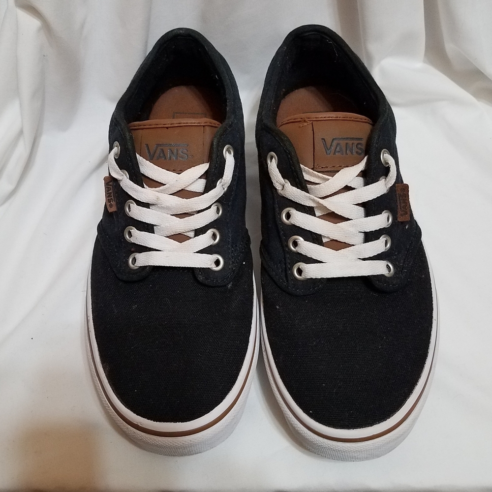 VANS Off The Wall Low Top Canvas Sneakers